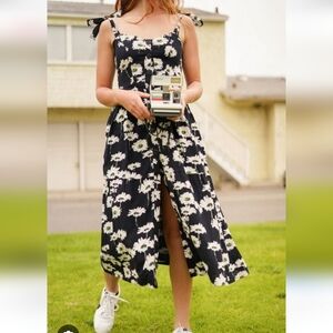 Urban Outfitters Button Front Tie Strap Floral Dress Pockets & Smocked Back